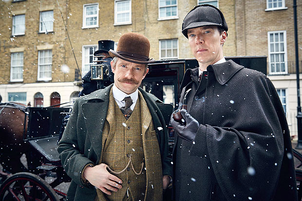 Martin Freeman (esq.) e Benedict Cumberbatch em cena da srie "Sherlock" 