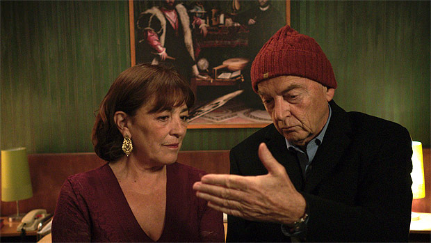 Carmen Maura e Patrick Lapp em cena de "La Vanit"