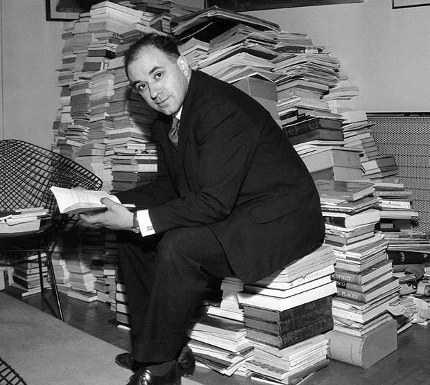 ORG XMIT: 175401_0.tif Michel Butor, French novelist and essayist, leading figures among representatives of nouveau roman, is pictured 05 December 1964 in Paris. Born in 1926 in Monsen-Baroeul, Nord of France, he studied at the College Saint-Francois-de-Sales, Evreux and Paris' Lycee-Louis-Le-Grand. In 1945, Butor entered the Sorbonne, receiving a diploma in philosophy in 1947. He was teacher at lycees, at the University of Manchester, Salonika and Geneva. Butor came to prominence in the 1950s with his novels Passage de Milan (1954) and La Modification (1957). AFP PHOTO 