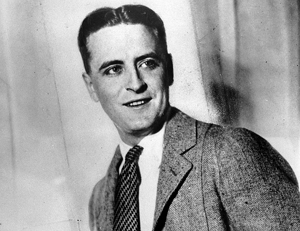 Literatura: o escritor americano F. Scott Fitzgerald, posa para retrato. *** FILE - This undated photo shows author Francis Scott Fitzgerald. Fitzgerald is back on the big-screen with Leonardo DiCaprio and director Baz Luhrmann's The Great Gatsby, a story adapted for film and television more than half a dozen times since the silent-movie era, when it was published to scant sales in 1925. (AP Photo, File)