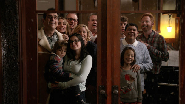 Elenco da srie 'Modern Family' em episdio da stima temporada