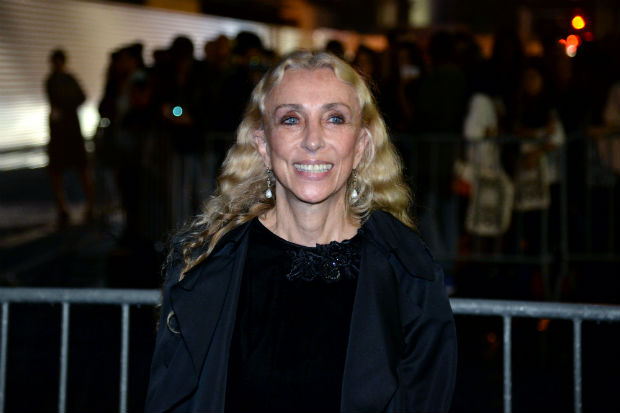 (FILES) This file photo taken on September 29, 2013 shows editor-in-chief of Vogue Italy, Franca Sozzani posing prior to the Givenchy 2014 Spring/Summer ready-to-wear collection fashion show, in Paris. Editor-in-chief of Vogue Italy Franca Sozzani, a major figure of the fashion world, died aged 66, said on December 22, 2016 the Ieo Foundation (European Institute of Oncology) for which she was president. / AFP PHOTO / PIERRE ANDRIEU ORG XMIT: JK3239