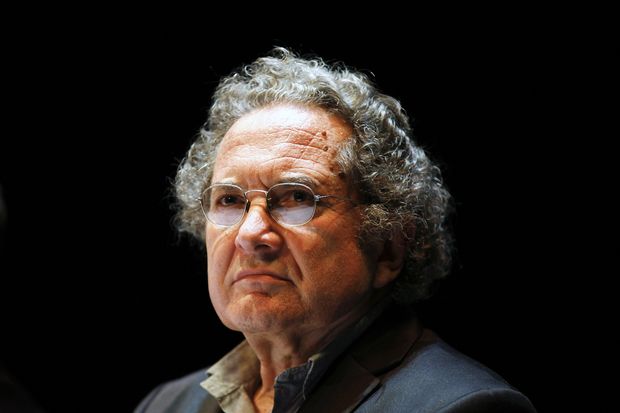 Resultado de imagem para Escritor argentino Ricardo Piglia morre aos 75 em Buenos Aires