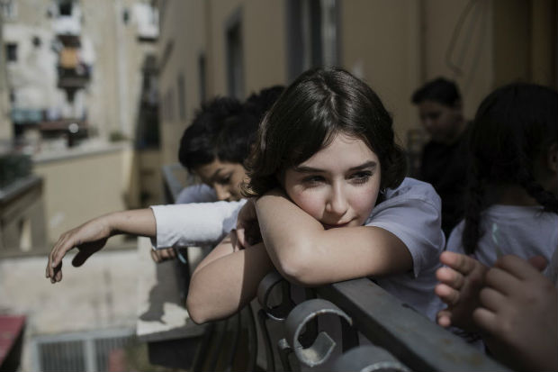 Maria Rosaria Cardamone, 13, no teste da srie inspirada em livros de Elena Ferrante 