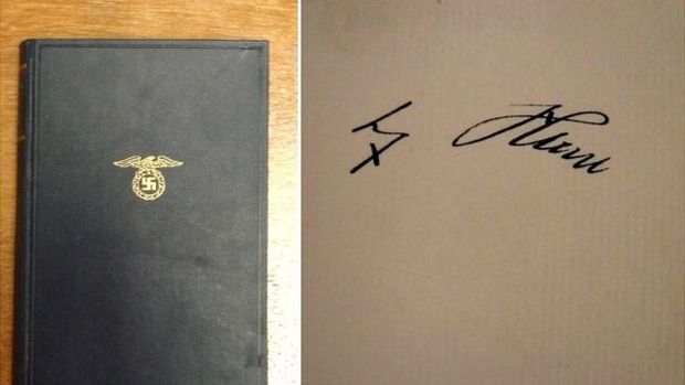 Raro autgrafo de Adolf Hitler em edio de seu livro 'Minha Luta