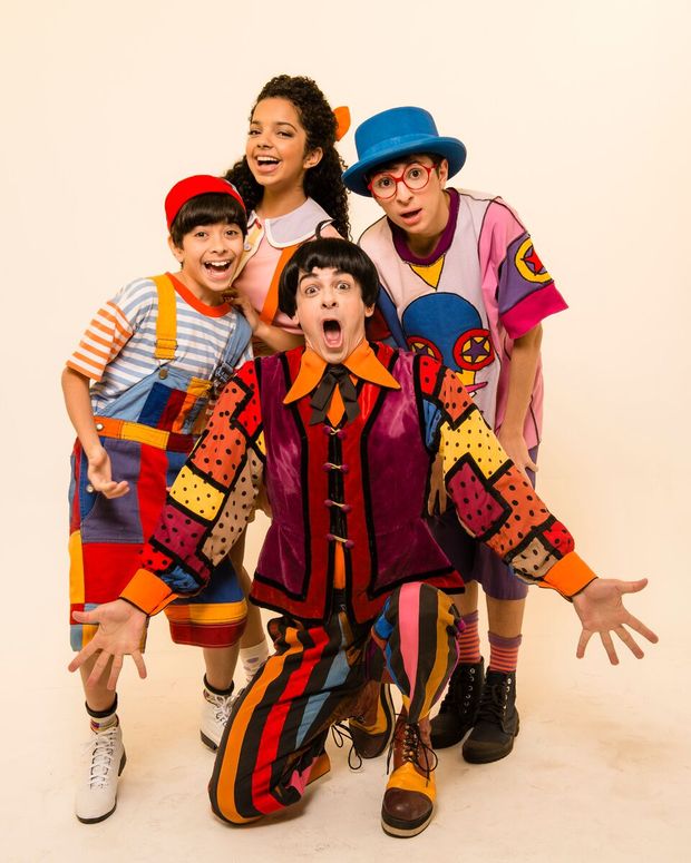 Zequinha, Biba, Pedro e Nino: elenco do musical "Castelo R-Tim-Bum"