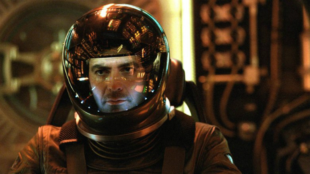 O ator George Clooney em cena do filme 'Solaris