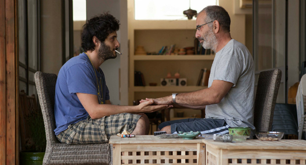 Shai Avivi e Tomer Kapon em cena de 'Shiv - Uma Semana e Um Dia