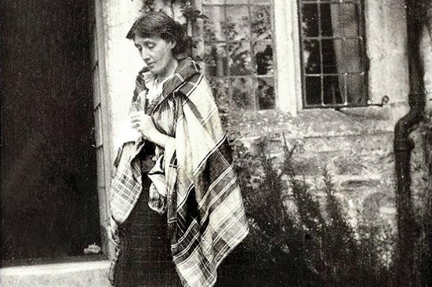 Escritora inglesa Virginia Woolf