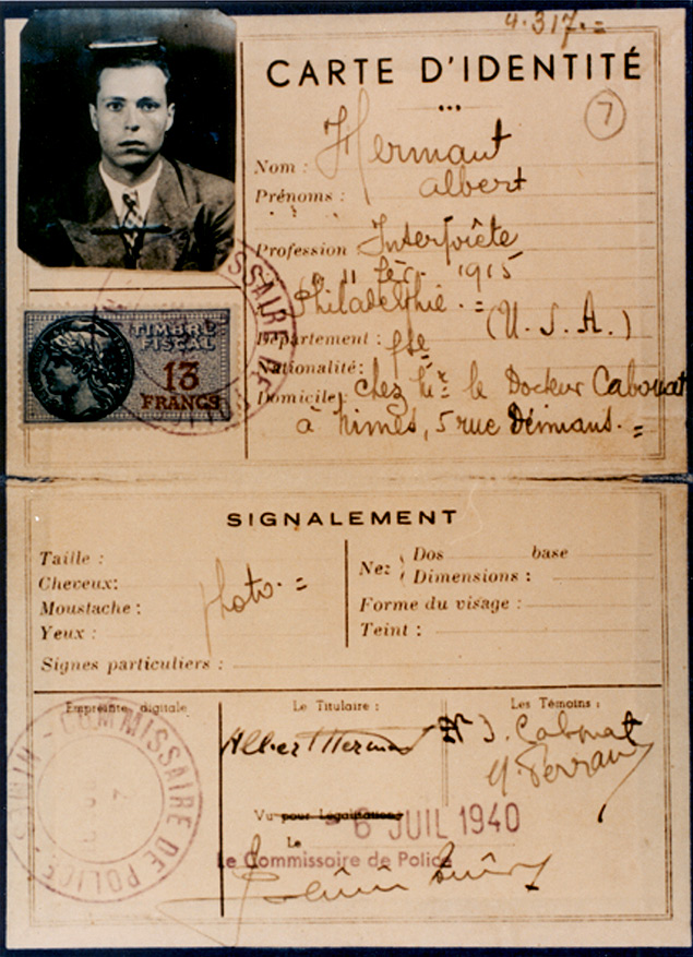 Documento com nome falso usado por Hirschman para se refugiar do nazismo na Frana.