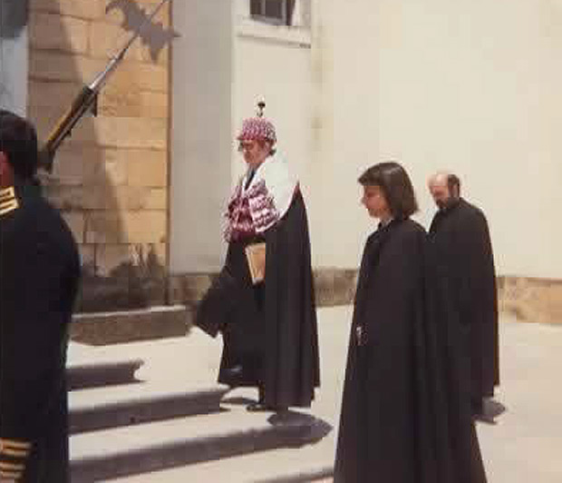 Florestan Fernandes recebe o ttulo de doutor "honoris causa" em Coimbra em 1990