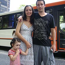 Casal Ronaldo e Alexandra Testa com a filha Alice; no deixariam a filha jogar o CS
