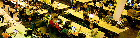Evento de tecnologia Campus Party estreou oficialmente na noite de segunda-feira (11), no parque Ibirapuera
