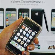 Compra de iPhone 3G nos EUA perdeu grande vantagem após lançamento no Brasil