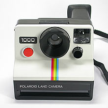 Filmes para máquinas Polaroid voltarão a ser produzidos, informa jornal