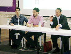 da esq. à direita, Ronaldo Lemos (FGV), Ivo Corrêa (Google) e Roney Vainzof; Lemos defende legislação civil para web