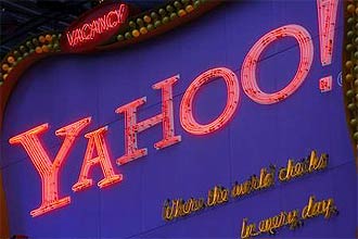 Placa do Yahoo na Times Square Garden, em Nova York; empresa anunciou compra do serviço de fotos Xoopit; valor estimado é US$ 20 mi