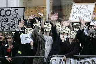 Grupo de piratas virtuais atacaram Igreja da Cientologia, em 2008; agora atacam o governo da Austrália contra restrições na internet