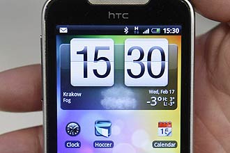 HTC Legend, que chega à Europa em abril, chama atenção pelo design e tem tela sensível ao toque de 3,2 polegadas e resolução de 320x480