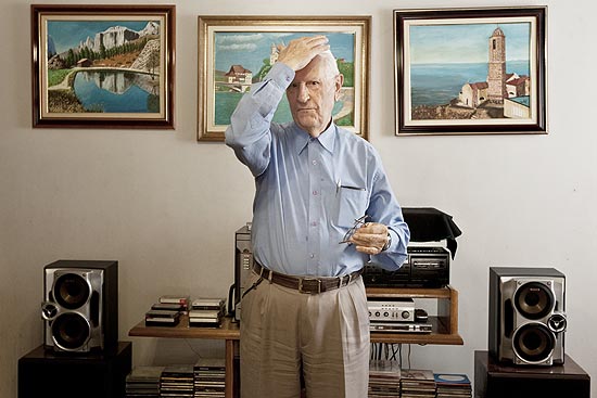 Sergio Pugno, de 82 años, que percibe aproximadamente R$ 500 mensuales por "vecchiaia", la vejez
