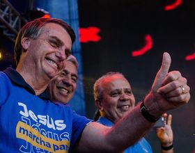 En los años 1990, el diputado Jair Bolsonaro defendió un nuevo golpe militar