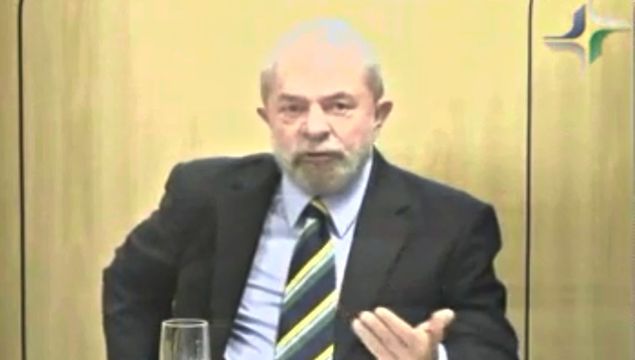 Former president Lula, testifying in a Federal Court