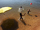 Crianas brincam no rio, em Geraldo do Araguaia (PA)