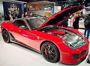 Superesportivos chegam vendidos ao Salo do Automvel; foto mostra Ferrari 599 GTO, modelo mais caro da marca