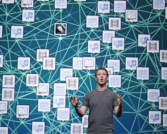 Mark Zuckerberg, executivo-chefe do Facebook, durante evento da empresa; linha do tempo atual  confusa para alguns usurios