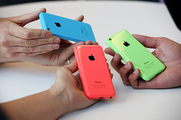 O iPhone 5c durante seu anncio, na sede da Apple, em Cupertino, Califrnia