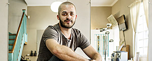 O cabelereiro Fernando Caldelari, dono do Studio Barcelona, que aluga espaos para o trabalho de mais profissionais