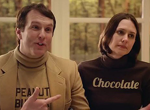 Casal "doce" discute a relao em comercial de chocolate da Nestl