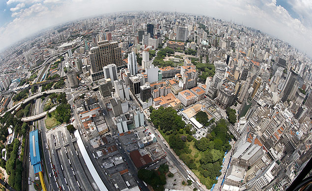 Vista area do centro de So Paulo; Lei de Zoneamento vai definir os tipos de construes que sero permitidos nas ruas da cidade