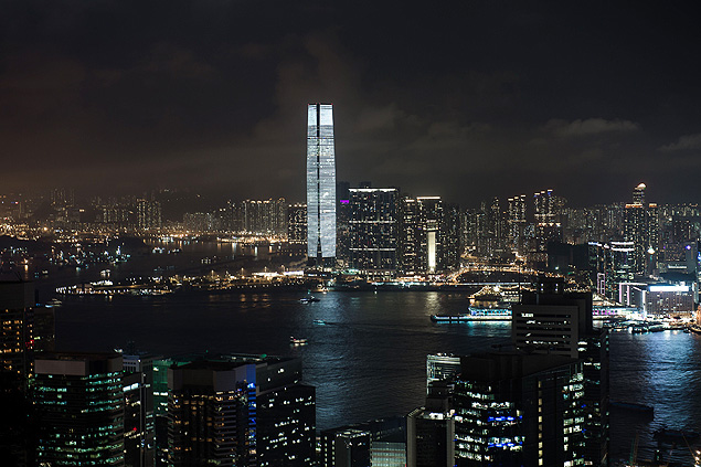 Edifcio em Hong Kong;, onde os preos subiram 10%; alta em todo o mundo preocupa, diz FMI