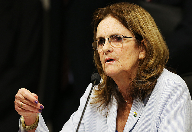 A presidente da Petrobras, Graça Foster, durante audiência na CPI mista no Congresso