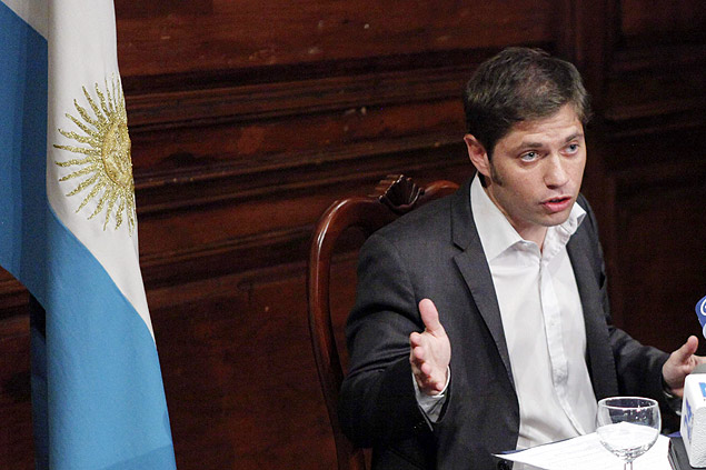 Em entrevista coletiva nesta quarta-feira (30), o ministro da Economia da Argentina, Axel Kicillof, disse que no houve calote apesar de recusa dos 