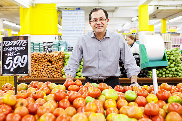 Nelson Barbosa, 48, diretor-presidente da rede Barbosa Supermercados, de Guarulhos
