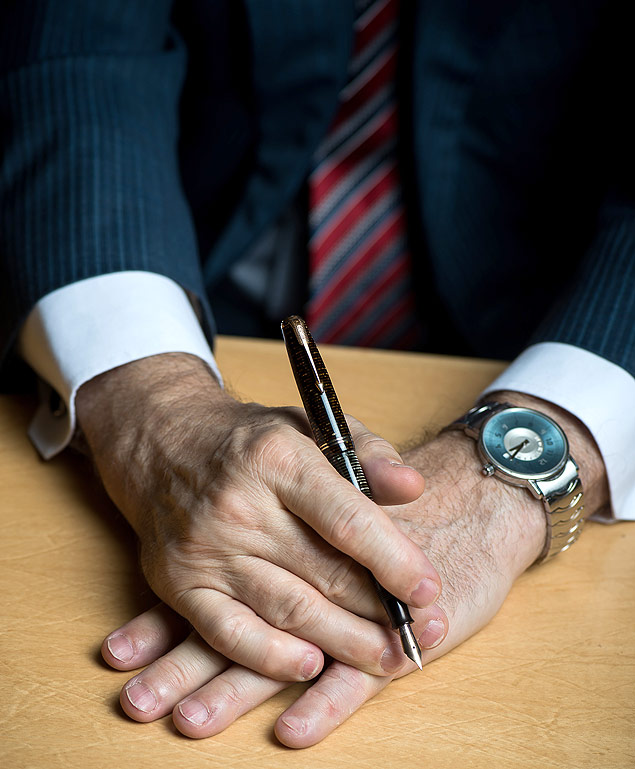 Presidente da Fiat usa até hoje uma caneta-tinteiro Parker 21 que ganhou do pai há 60 anos