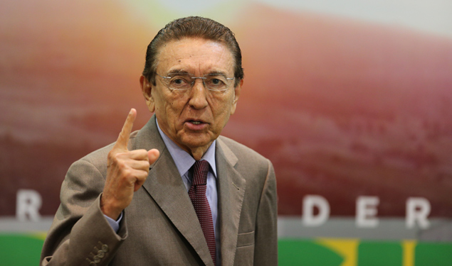 O senador Edison Lobão (PMDB-MA), ex-ministro de Minas e Energia