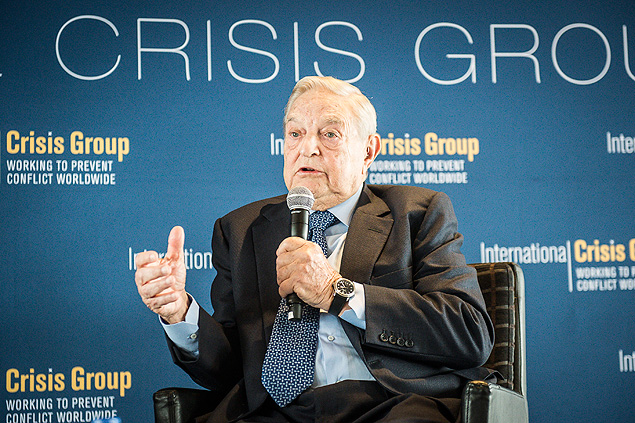 George Soros durante um discurso na Blgica, em 2014