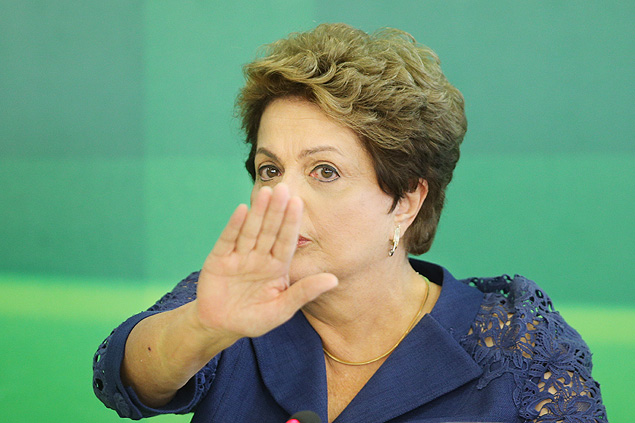 A presidente Dilma Rousseff durante caf da manh com jornalistas no ms passado