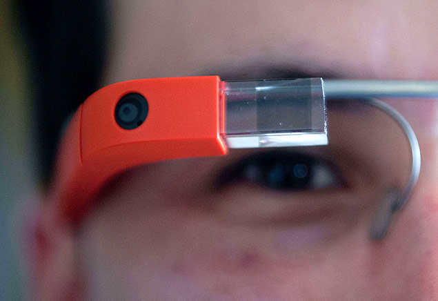 Demonstração em Washington do Google Glass, os óculos inteligentes do Google; dispositivo era vendido por US$ 1.500