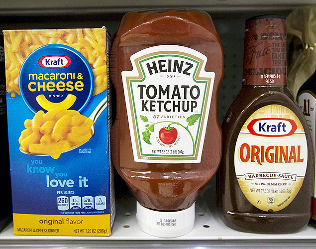 Produtos da Kraft e Heinz, que formaro a terceira maior empresa de alimentos dos EUA