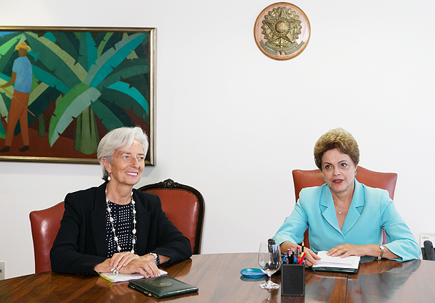 Dilma Rousseff e a diretora-geral do FMI Christine Lagarde; ela pede ao global pelo crescimento