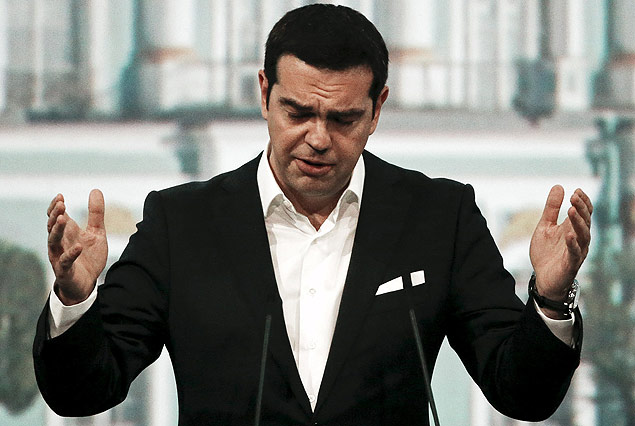 O primeiro-minsitro grego, Alexis Tsipras, durante sesso do Frum Econmico Internacional de So Petersburgo, na Rssia 
