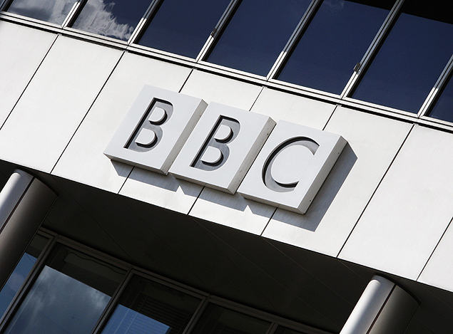 Futuro da BBC  posto em dvida por reviso do governo britnico