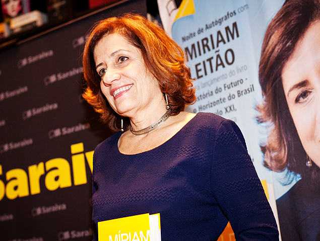 A jornalista Miriam Leito durante lanamento de seu livro "Histria do Futuro" em So Paulo