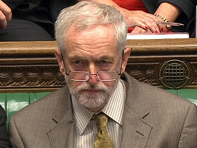 Jeremy Corbyn, the new leader of Britain's opposition Labour Party takes part in his first Prime Minister's Questions in the House of Commons in Westminster, London, September 16, 2015. The new leader of Britain's opposition Labour Party, veteran leftist Corbyn, confronted Prime Minister David Cameron in parliament for the first time on Wednesday and said the house's raucous weekly question-and-answer session should be less theatrical and more about hearing ordinary people's voices. REUTER/Parliament TV/Handout via ReutersATTENTION EDITORS - THIS IMAGE HAS BEEN PROVIDED BY A THIRD PARTY. IT IS DISTRIBUTED, EXACTLY AS RECEIVED BY REUTERS, AS A SERVICE TO CLIENTS. EDITORIAL USE ONLY. NOT FOR SALE FOR MARKETING OR ADVERTISING CAMPAIGNS. ORG XMIT: LON104