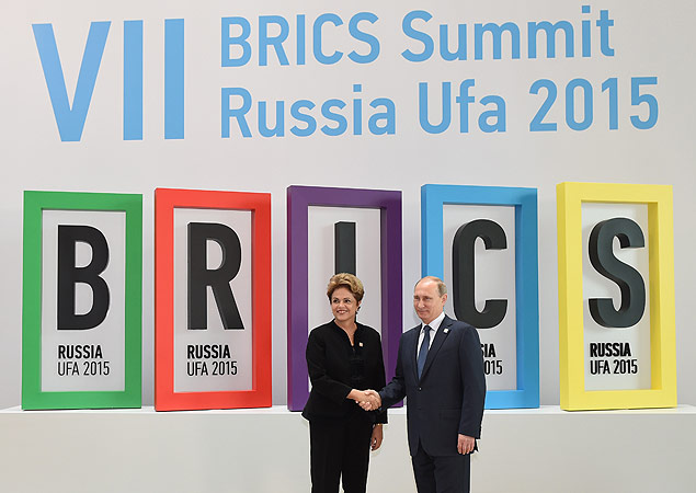 O presidente da Rssia, Vladimir Putin, recebe Dilma Rousseff na 7 Cpula dos Brics, em Ufa