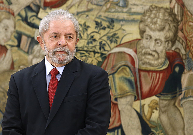 GRA271. MADRID, 10/12/2015.- El expresidente de Brasil Luiz Inácio Lula da Silva, momentos antes de ser recibido en audiencia por el Rey Felipe VI, hoy en el Palacio de la Zarzuela en Madrid. EFE/Zipi ORG XMIT: GRA271